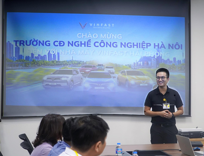 Ngoài ra, sinh viên còn có cơ hội thực tập tại một số công ty lớn về lĩnh vực ô tô, điện tử,... Ảnh: CĐNCNHN