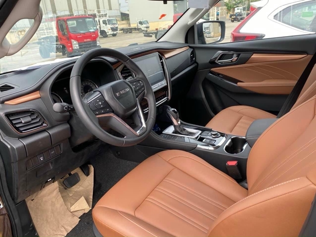 Nội thất Isuzu mu-X 2022. Ảnh Internet