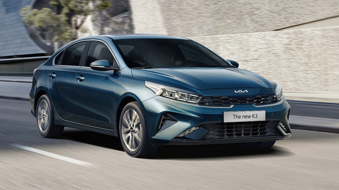 Kia K3 vượt qua các đối thủ dẫn đầu phân khúc sedan hạng C năm 2021 
