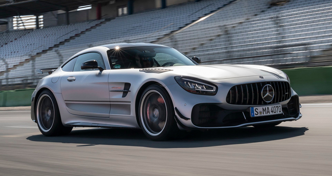 Mercedes AMG GT-R Pro 2020 vẫn là một mẫu Coupe điển hình với kiểu dáng thể thao hiện đại. Ảnh Mercedes