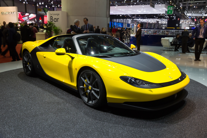 Ferrari Pininfarina Sergio với thân xe được Pininfarina đặt riêng