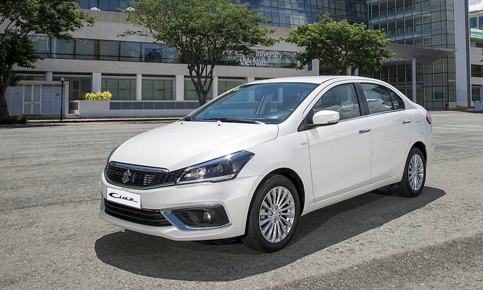 Suzuki Ciaz bán được 5 xe, Suzuki Ciaz cũng là cái tên quen thuộc trong danh sách 10 mẫu xe ít khách