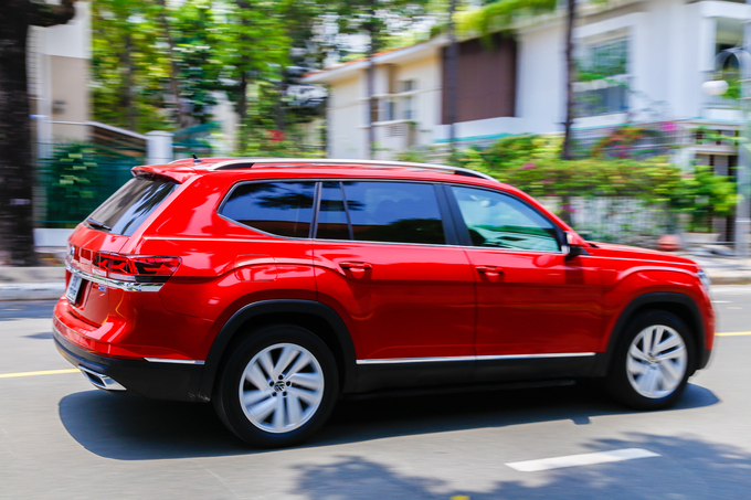 Volkswagen Teramont dài 5.097 mm, rộng 1.990 mm và cao 1.777 mm