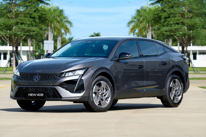  Ngoại thất Peugeot 408 phiên bản Allure    