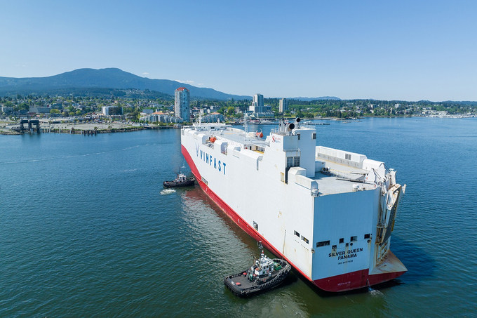 Tại Canada, phiên bản VF 8 Eco có giá từ C$53.600, trong khi phiên bản VF 8 Plus 260 kW có giá từ C$59.200