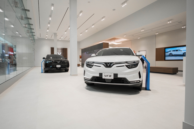 Khách hàng có thể ghé thăm VinFast Yorkdale tại địa chỉ 3401 Dufferin Rd, Toronto, Ontario M6A 2T9