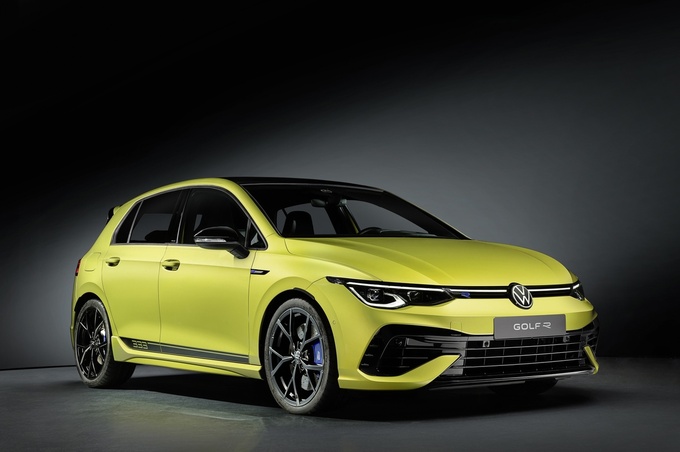 Đây là mẫu Volkswagen R đầu tiên có giới hạn ở 333 chiếc