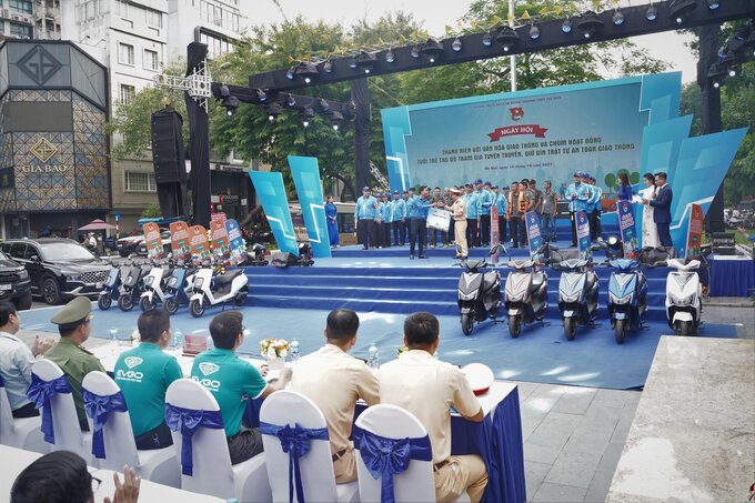 Ngày hội Thanh niên với Văn hóa giao thông Hà Nội với sự tham gia của các sở ban ngành liên quan