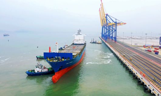 HHIT là cảng duy nhất tại Việt Nam không dùng nhân viên giao nhận